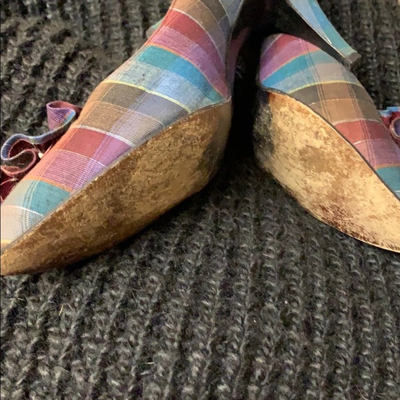 Vintage Silk Stuart Weitzman for Mr. Seymour - Picture 3 of 3